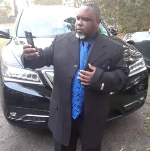 Meet your Posher, Stuart